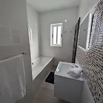 Your Sunny Escape, Two Bedroom Apartament