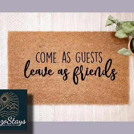 Your Sunny Escape, Two Bedroom Appartement